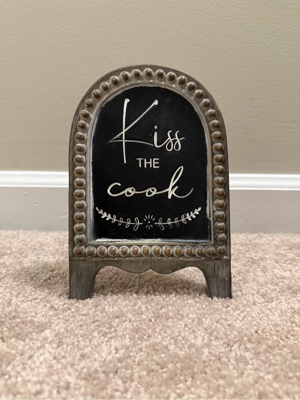 Hobby Lobby Black and Beige 'Kiss the Cook' Decorative Table Sign